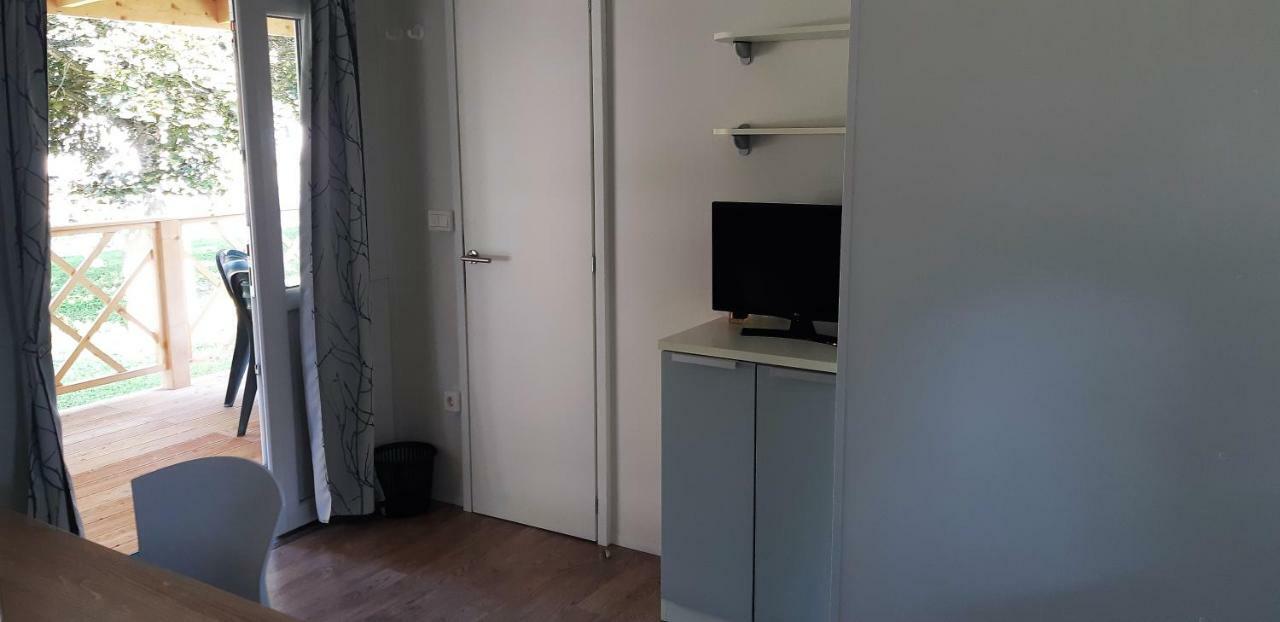 Mobile Homes And Apartment - Terme Catez Catez ob Savi Buitenkant foto